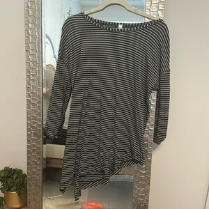 Lululemon asymmetrical hem striped top